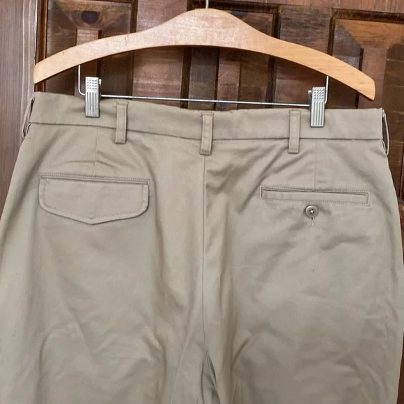 Men’s khaki dress pants. Size 34 never worn